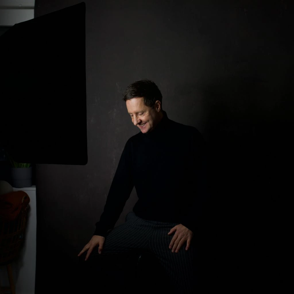 Portrait of Eliot Vasquez, co-founder and CEO of AdSun